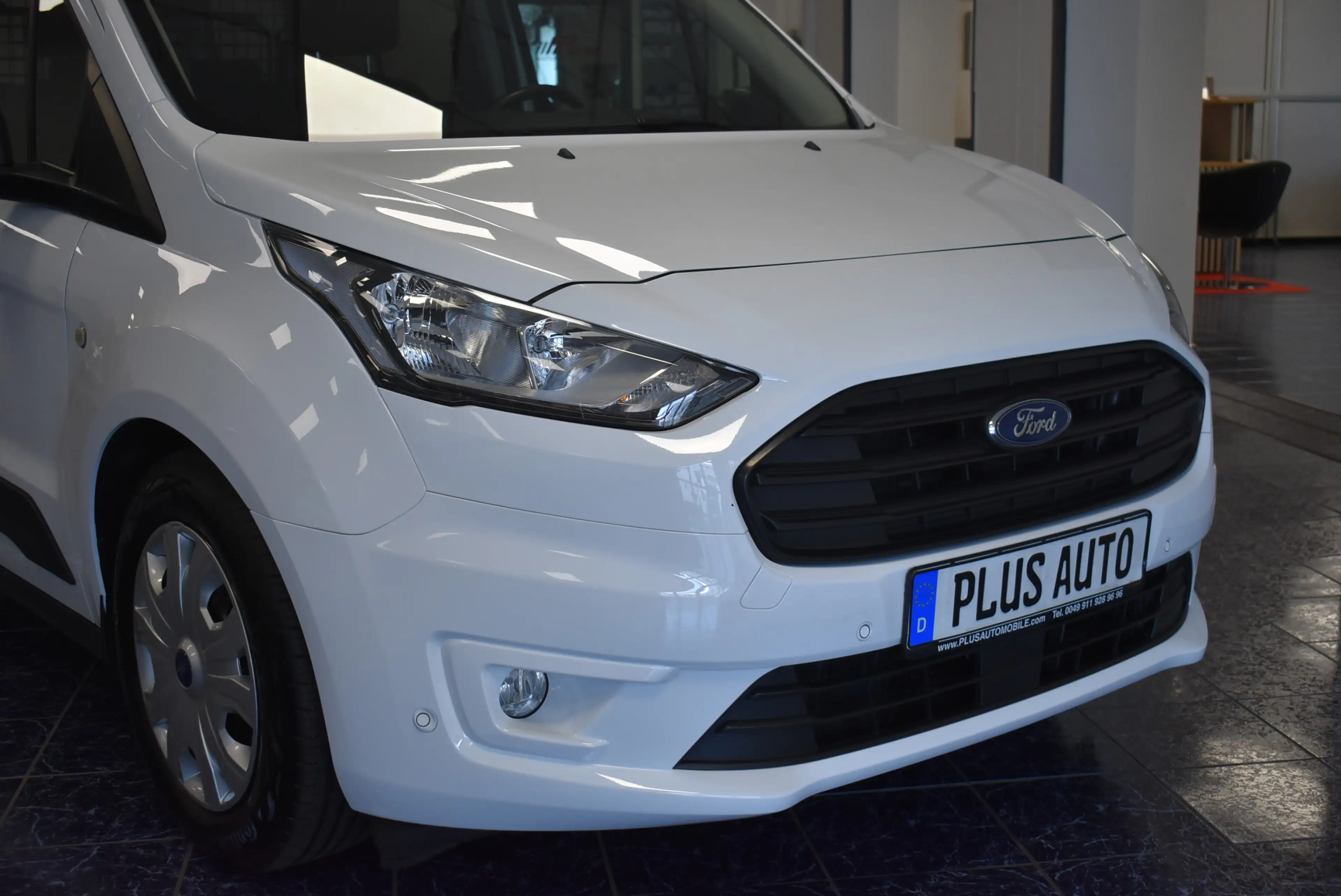 Ford Transit Connect Kombi lang Trend 5-Sitze — photo 3