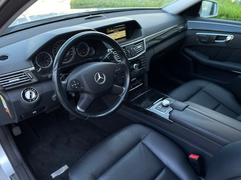 Mercedes-Benz E 350 Avantgarde heeft veel Opties — photo 6