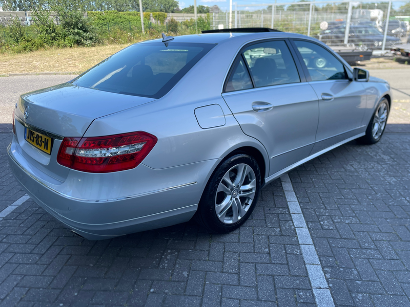 Mercedes-Benz E 350 Avantgarde heeft veel Opties — photo 4