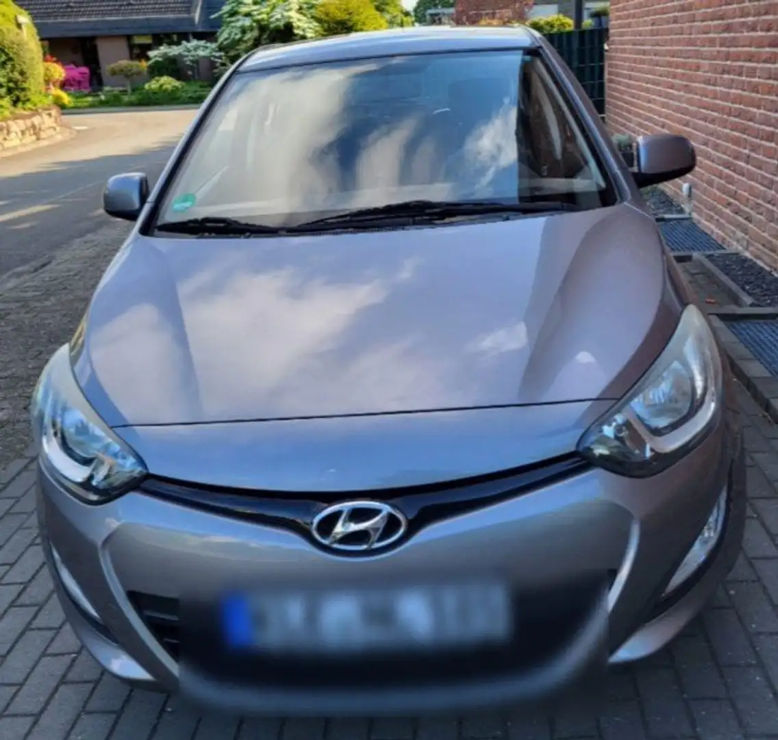Hyundai i20 i20 5-Türer 1.2 Trend Srebrny - 1