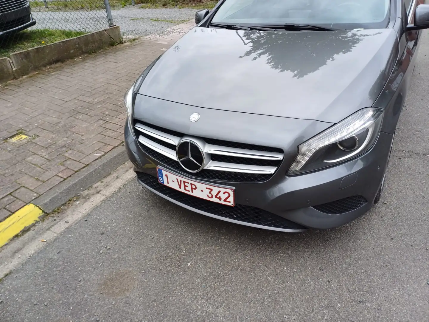 Mercedes-Benz 180 sport - 1