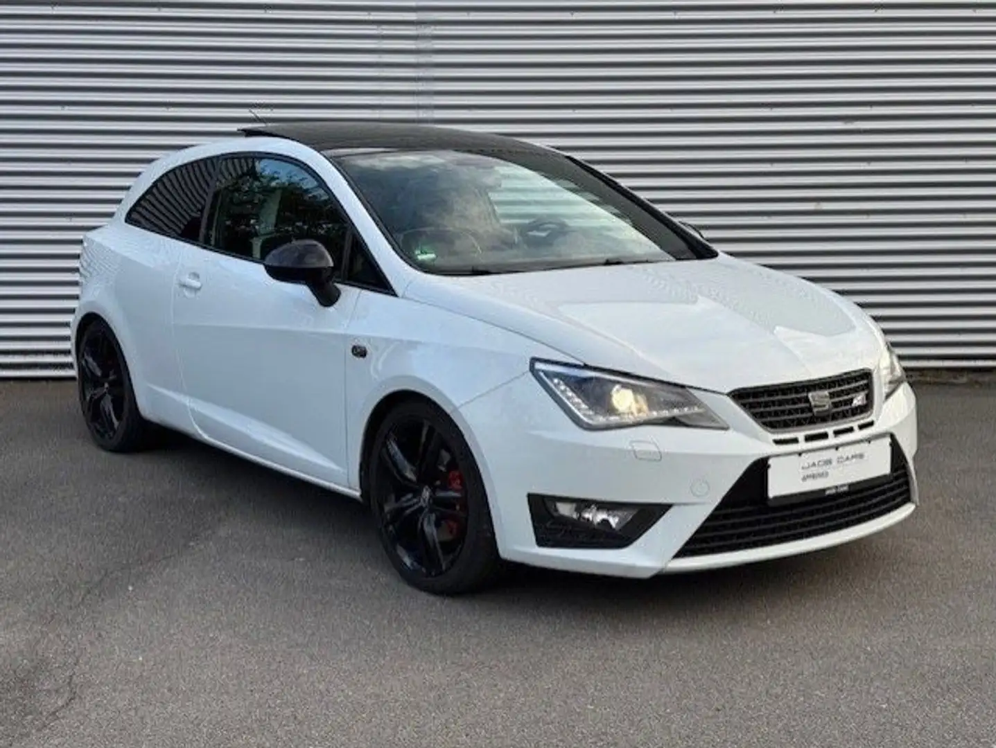 SEAT Ibiza SC Cupra*Pano*Bi-Xenon*Navi*Klimaautomatik Weiß - 1