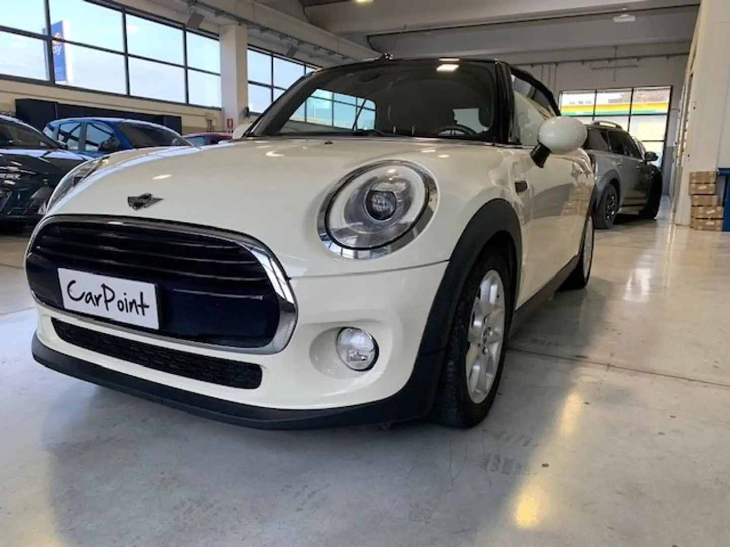 MINI Cooper D Cabrio Mini Cabrio 2.0 Cooper D autom. OK NEOPATENTATI Beige - 2