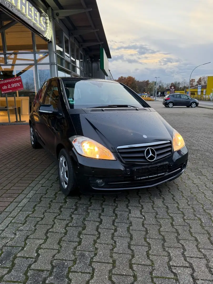 Mercedes-Benz A 180 A -Klasse A 180 Schwarz - 2