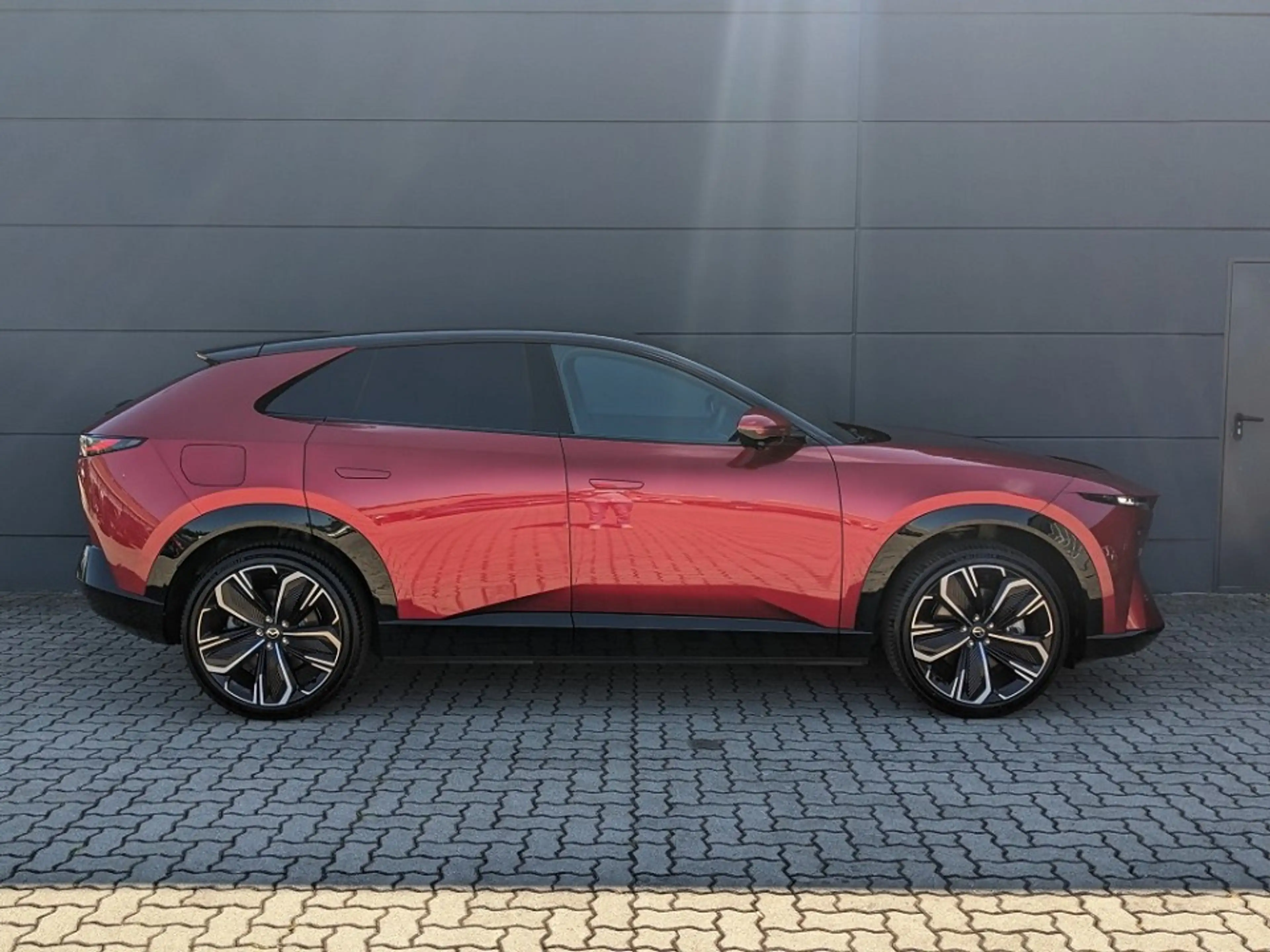 Mazda CX-6e EV (258PS) Takumi Leder Panodach 21" Alufelgen NEU — photo 6