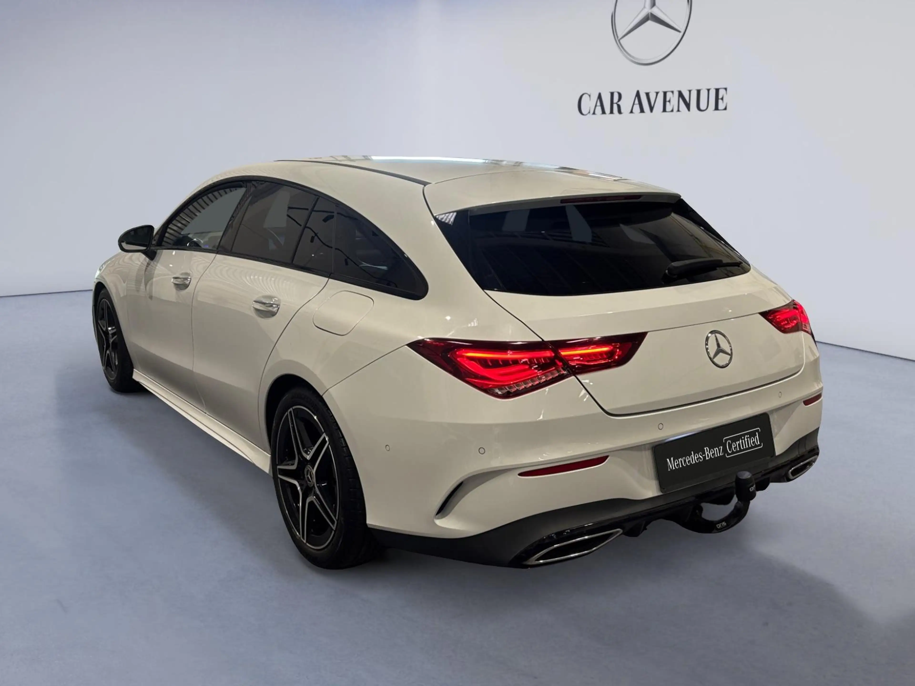 Mercedes-Benz CLA 200 Shooting Brake d AMG Line — photo 8