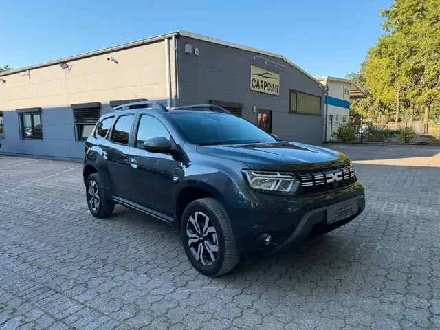 Dacia Duster view 7