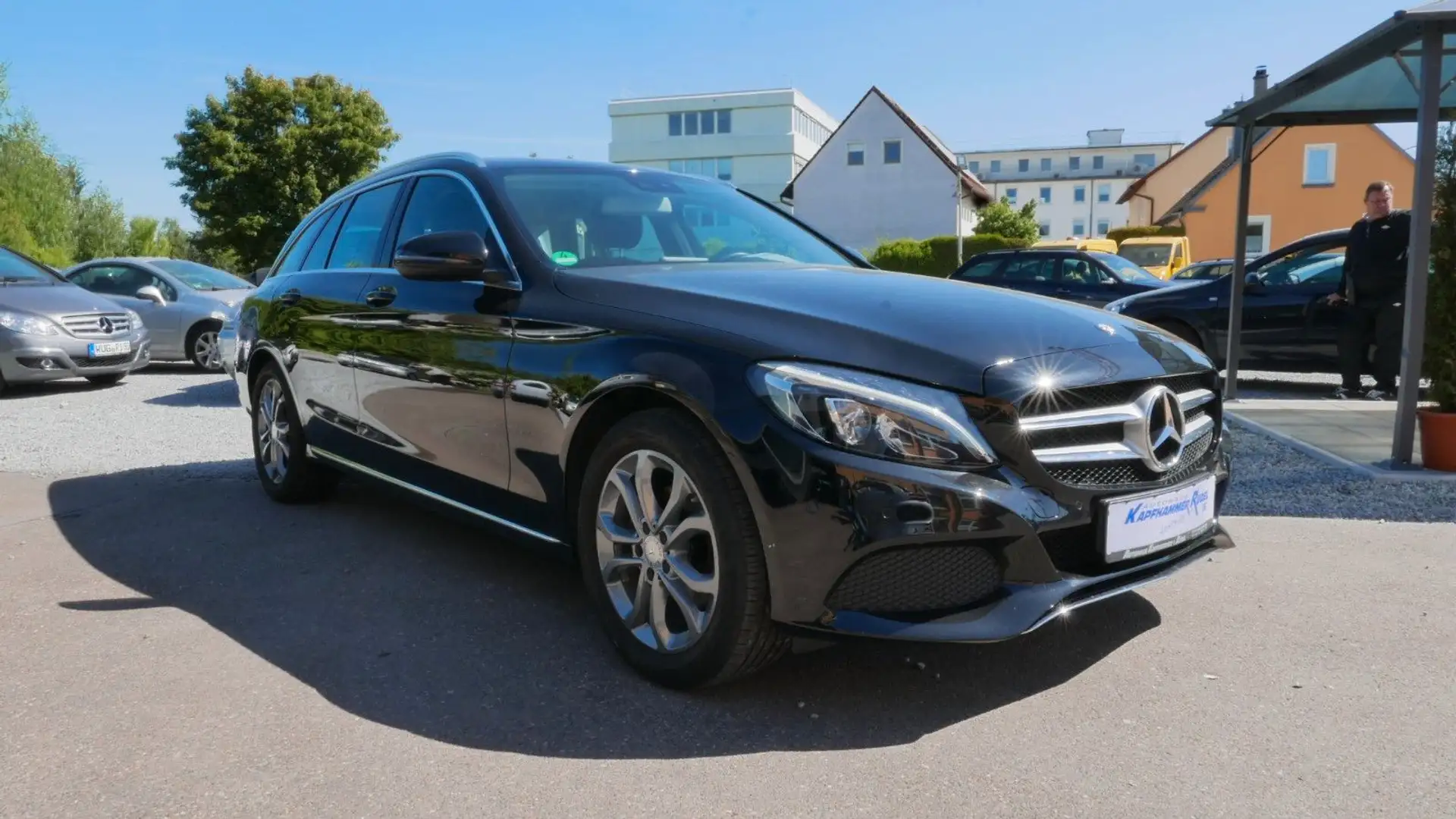 Mercedes-Benz C 180 CGI T-mod/AVANTGARDE/NAVI/LED Negro - 2