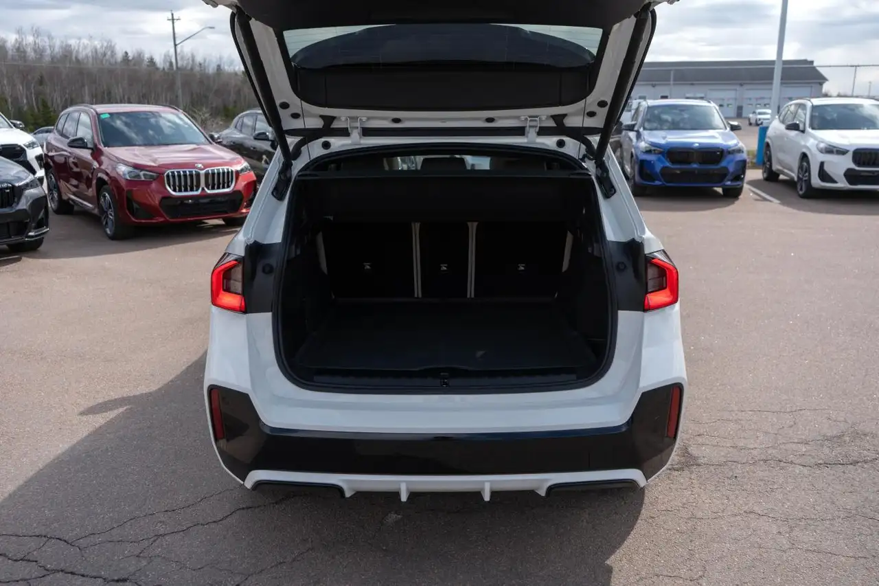 BMW X1 снимка BMW X1