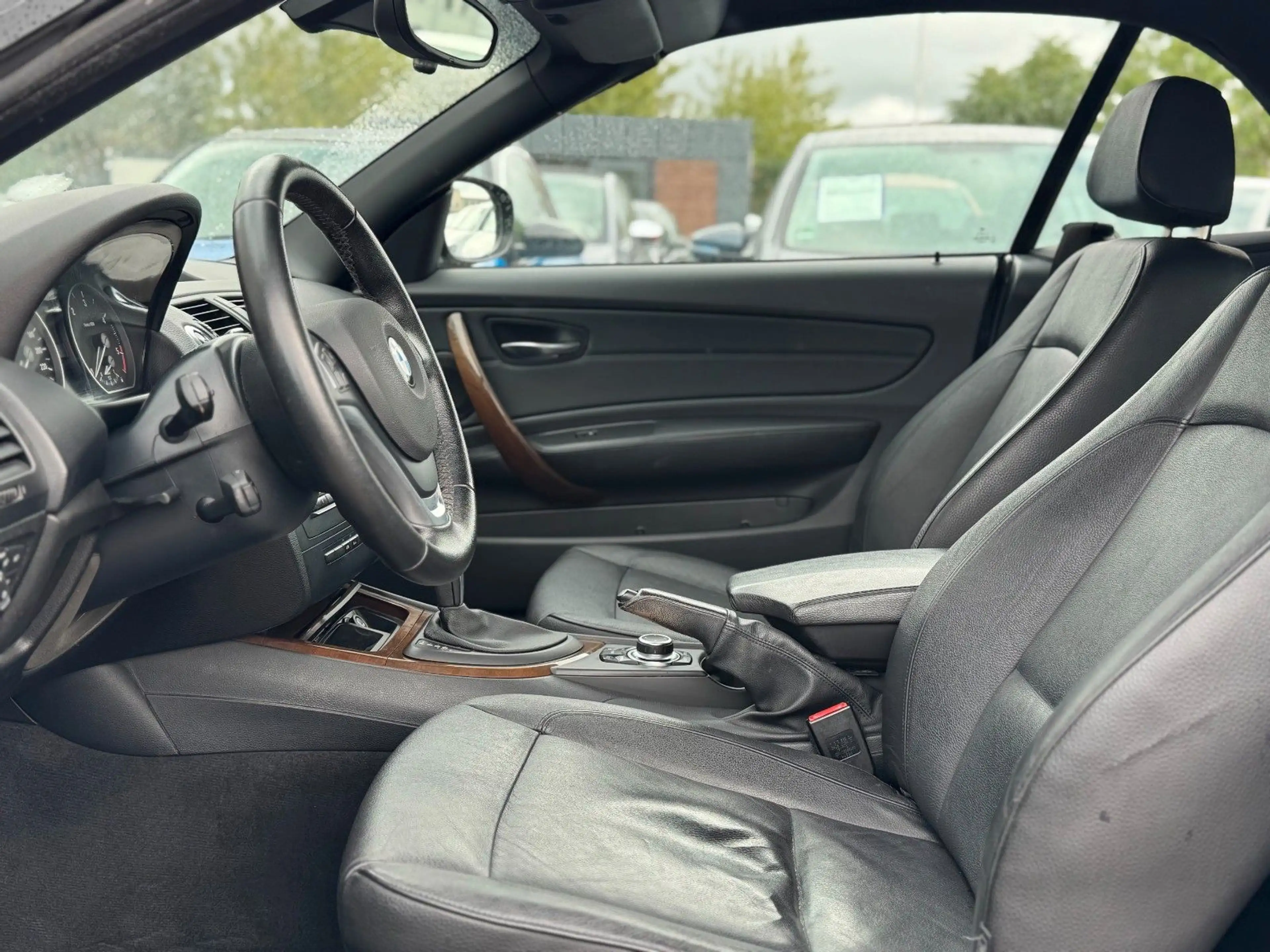 BMW 118 d 2.0l Vollleder/Tempomat/Navi/PDC — photo 9
