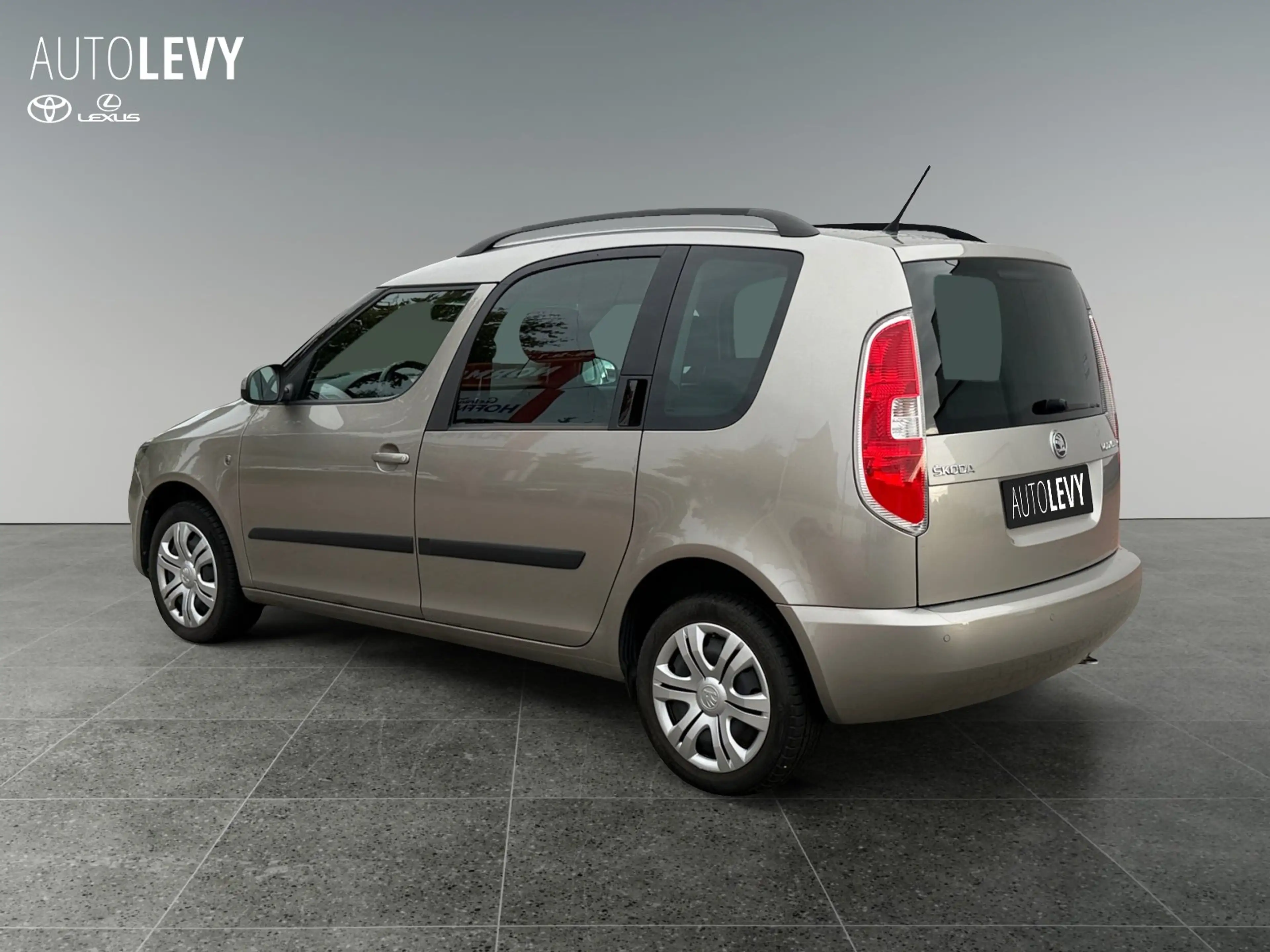 Skoda Roomster 1.2 TSI Best of AUT*SHZ*KlimaA*LM*PDC — photo 4
