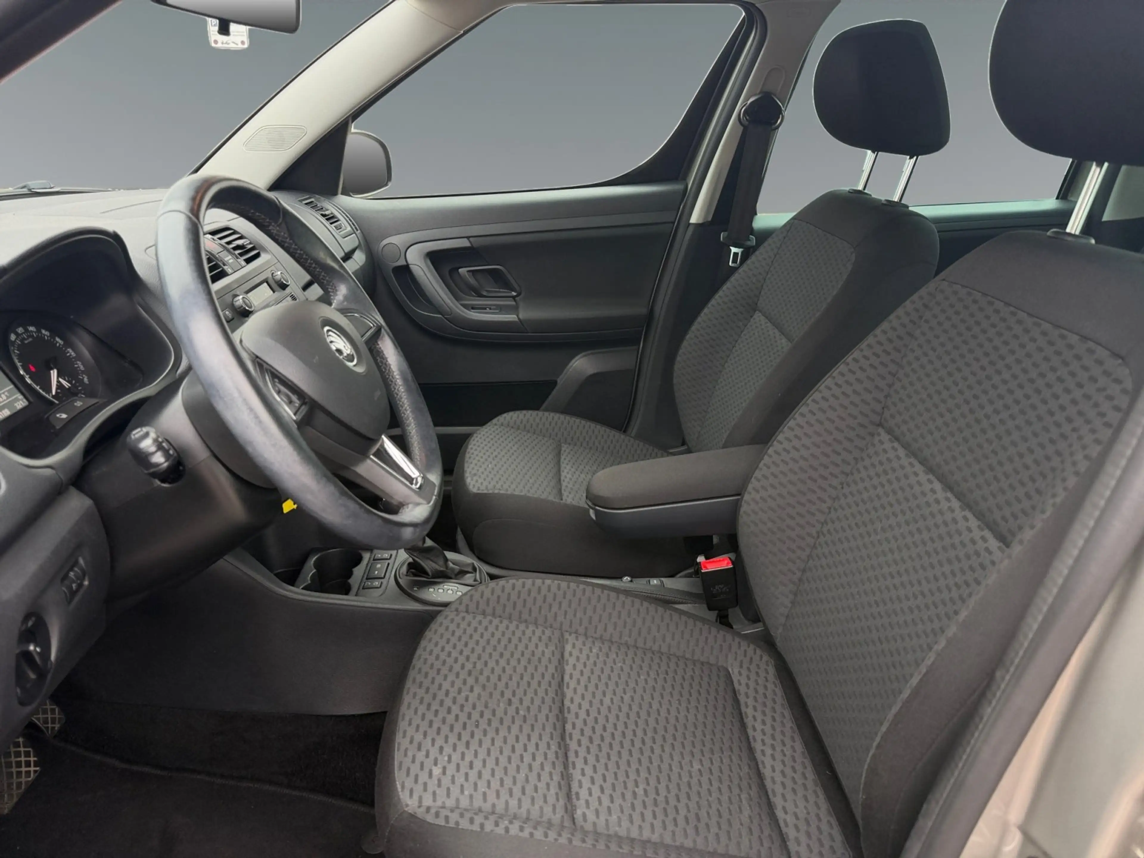 Skoda Roomster 1.2 TSI Best of AUT*SHZ*KlimaA*LM*PDC — photo 9