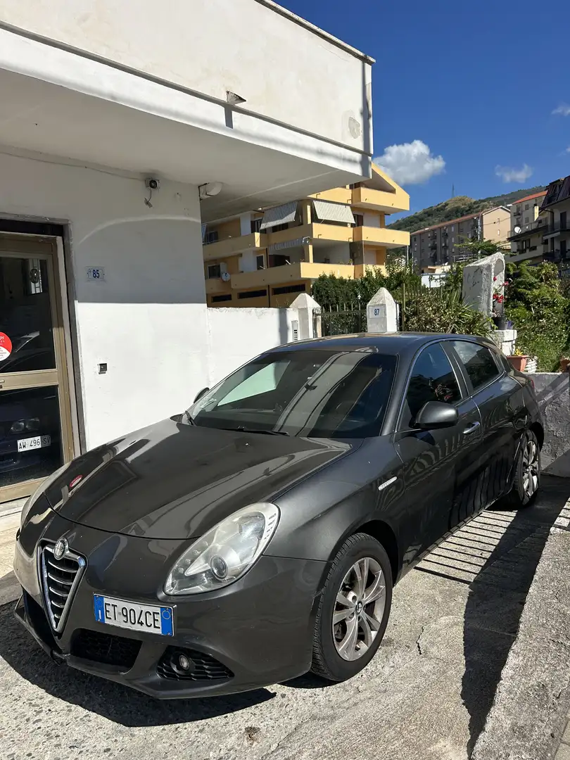 Alfa Romeo Giulietta Giulietta III 2010 2.0 jtdm-2 Progression 140cv Grigio - 2