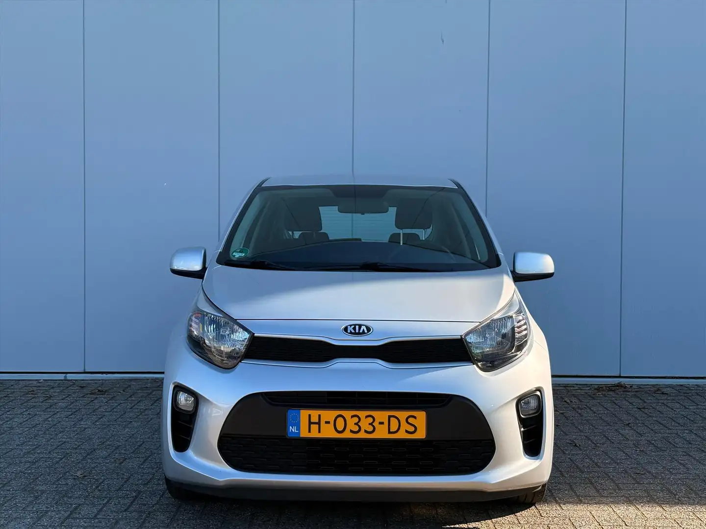 Kia Picanto 1.0 MPi 67pk 4-zits ComfortPlusLine | Camera | Car Gris - 2