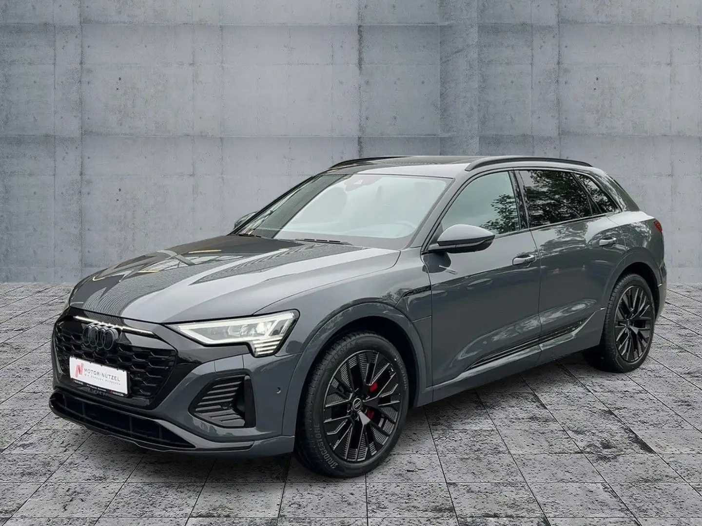 Audi Q8 e-tron 50 QU S-LINE MATRIX+NAV+HuD+B&O+AHK+21 Grau - 2