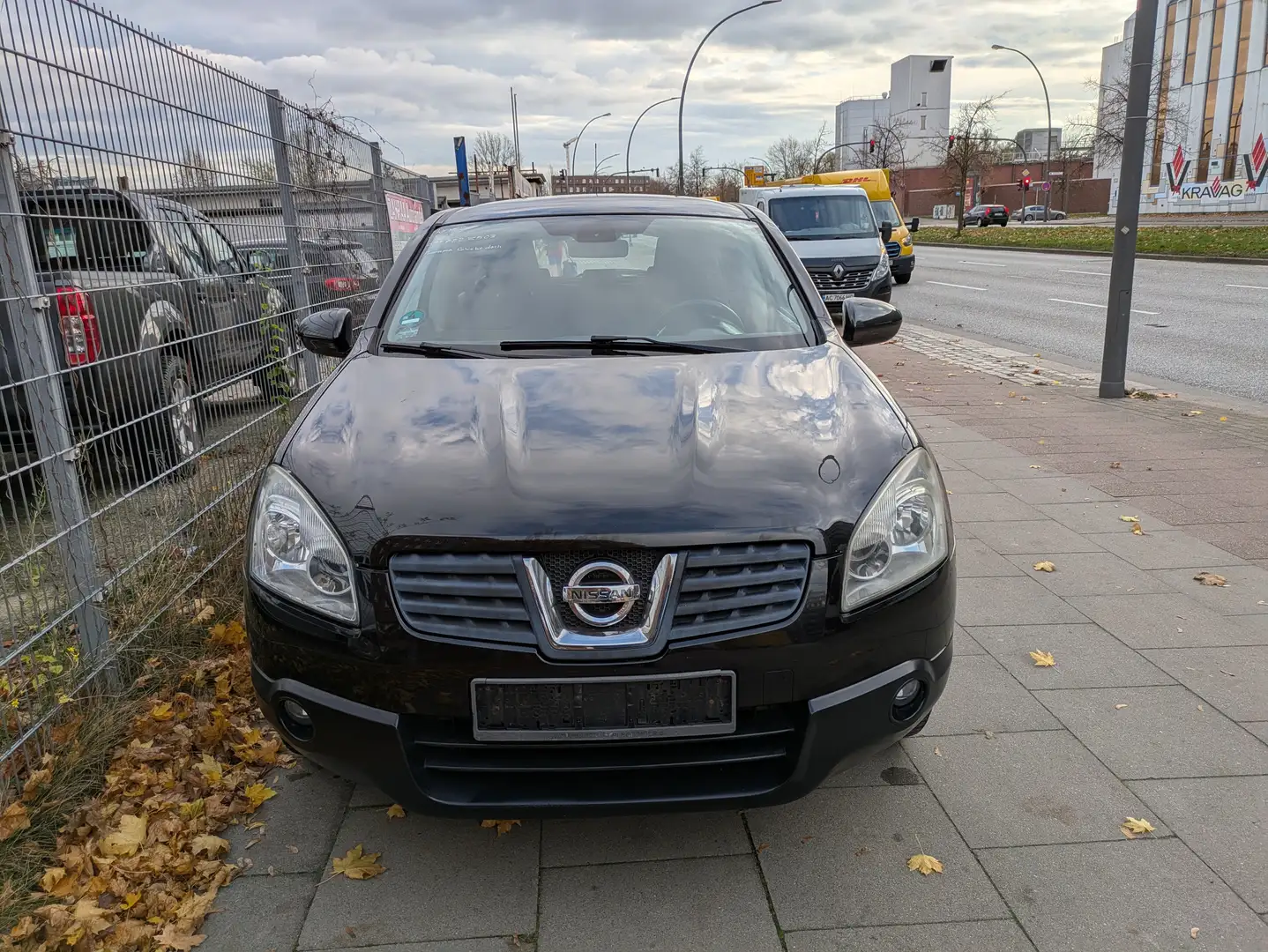 Nissan Qashqai Acenta 4 Schwarz - 2