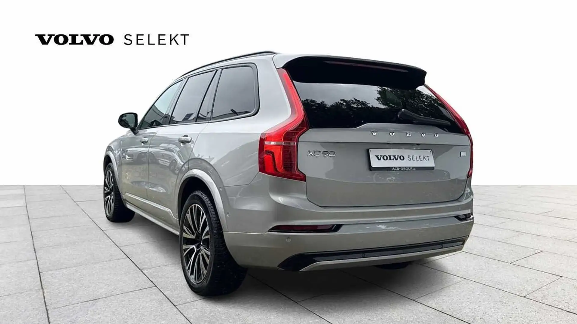 Volvo XC90 Recharge Plus Dark, T8 AWD Plug in hybride Argent - 2