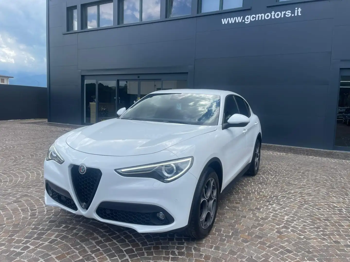Alfa Romeo Stelvio 2.2 T.diesel 190CV AT8 Q4 Sprint Bianco - 1