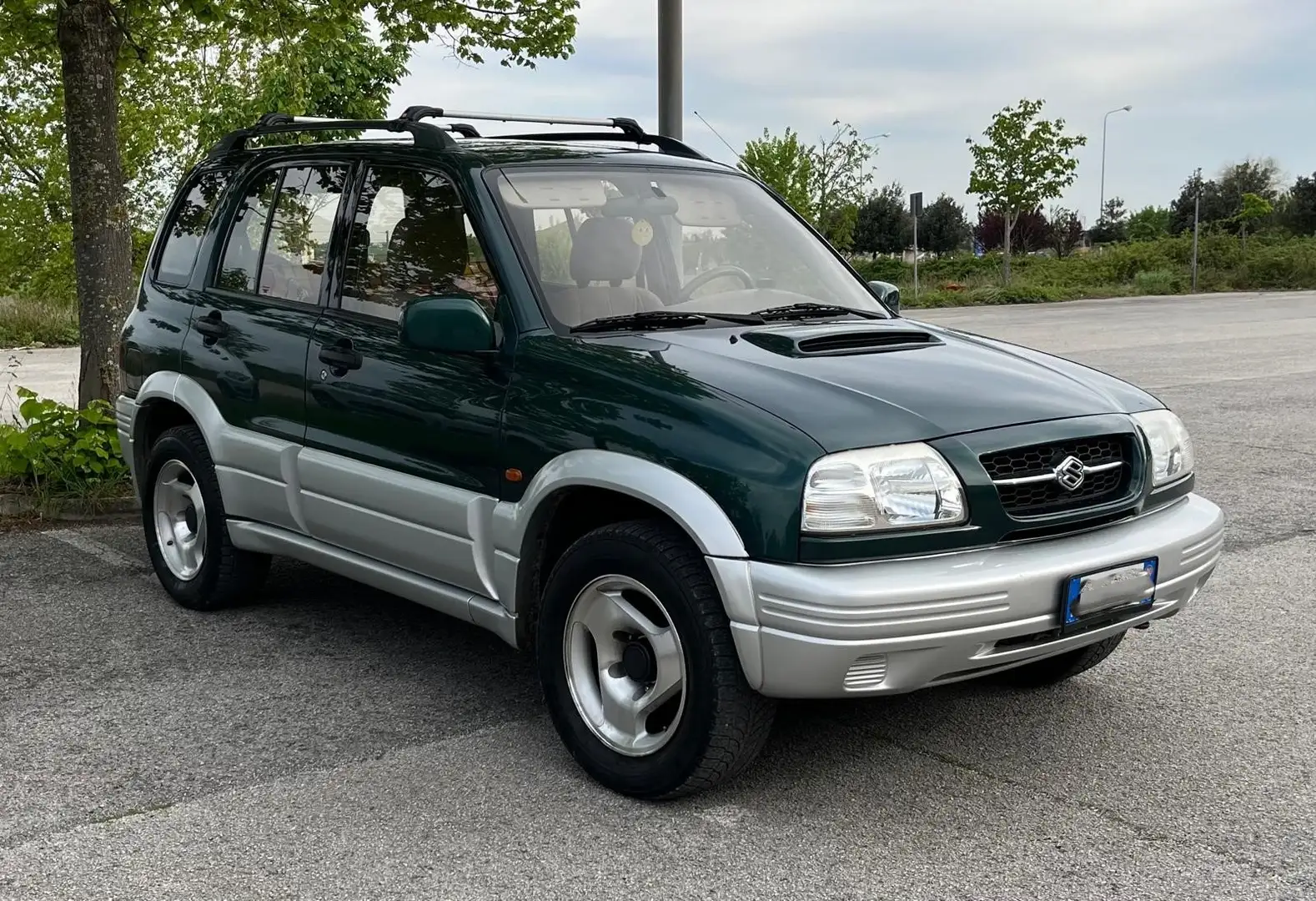 Suzuki Grand Vitara Grand Vitara 5p 2.0 tdi c/2airbag,abs,AC Grün - 1