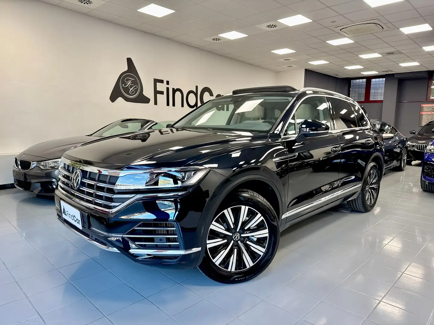 Volkswagen Touareg 3.0 V6 tsi eHybrid Plug-in Elegance tiptronic Bleu - 1