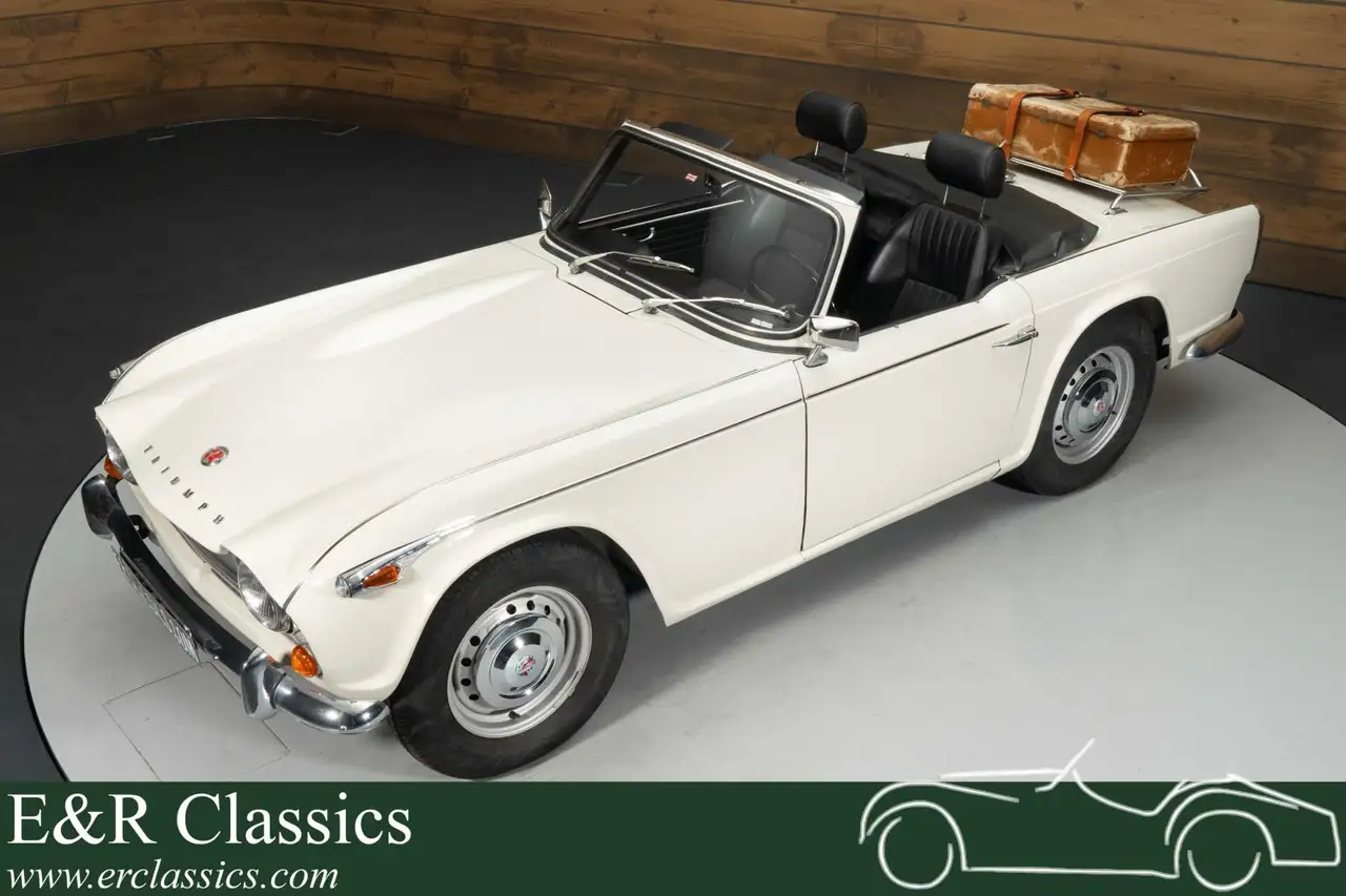 Triumph TR4A IRS Cabriolet | 1966, foto 1
