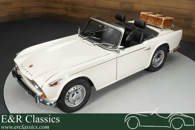 Triumph TR4A IRS Cabriolet | 1966