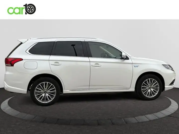 Mitsubishi Outlander 2019, foto 5