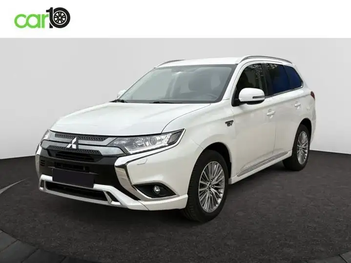 Mitsubishi Outlander 2019, foto 1