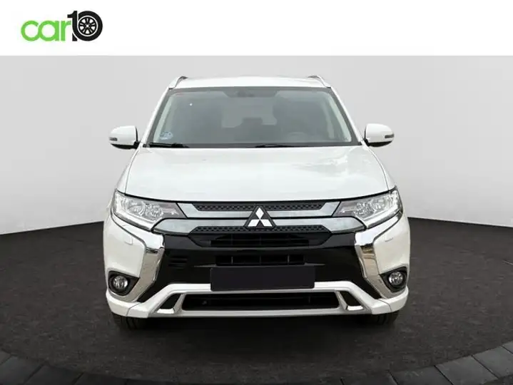 Mitsubishi Outlander 2019, foto 3