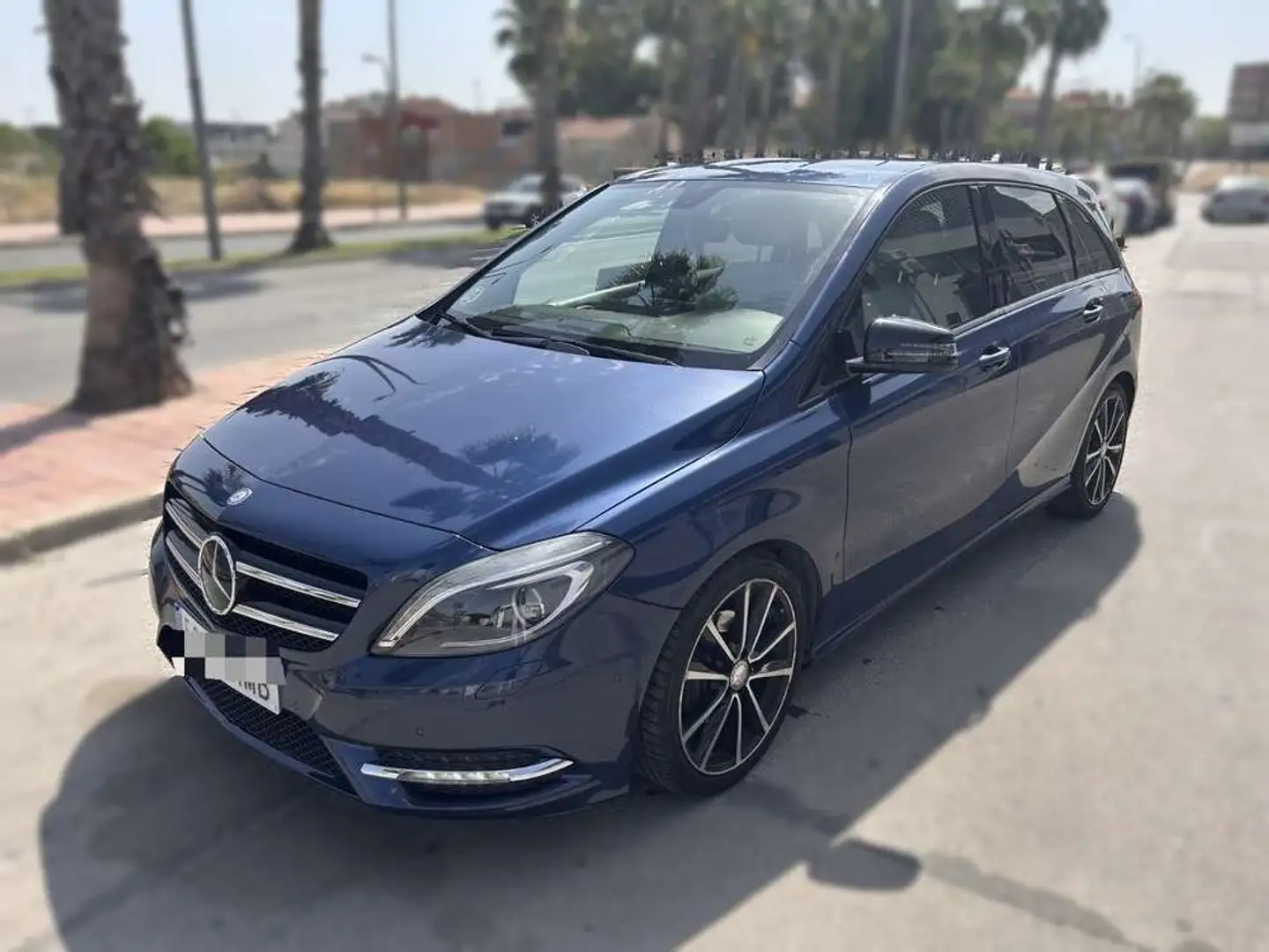 Mercedes-Benz B 200 CDI BlueEFFICIENCY Azul - 2