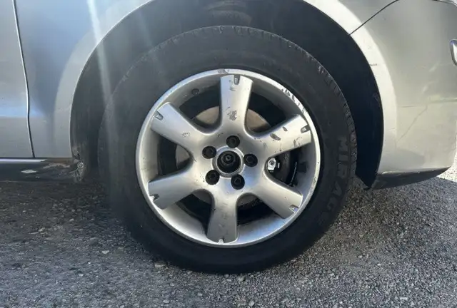 Volkswagen Polo view 19