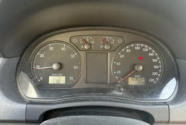 Volkswagen Polo view 15