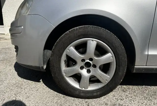 Volkswagen Polo view 20