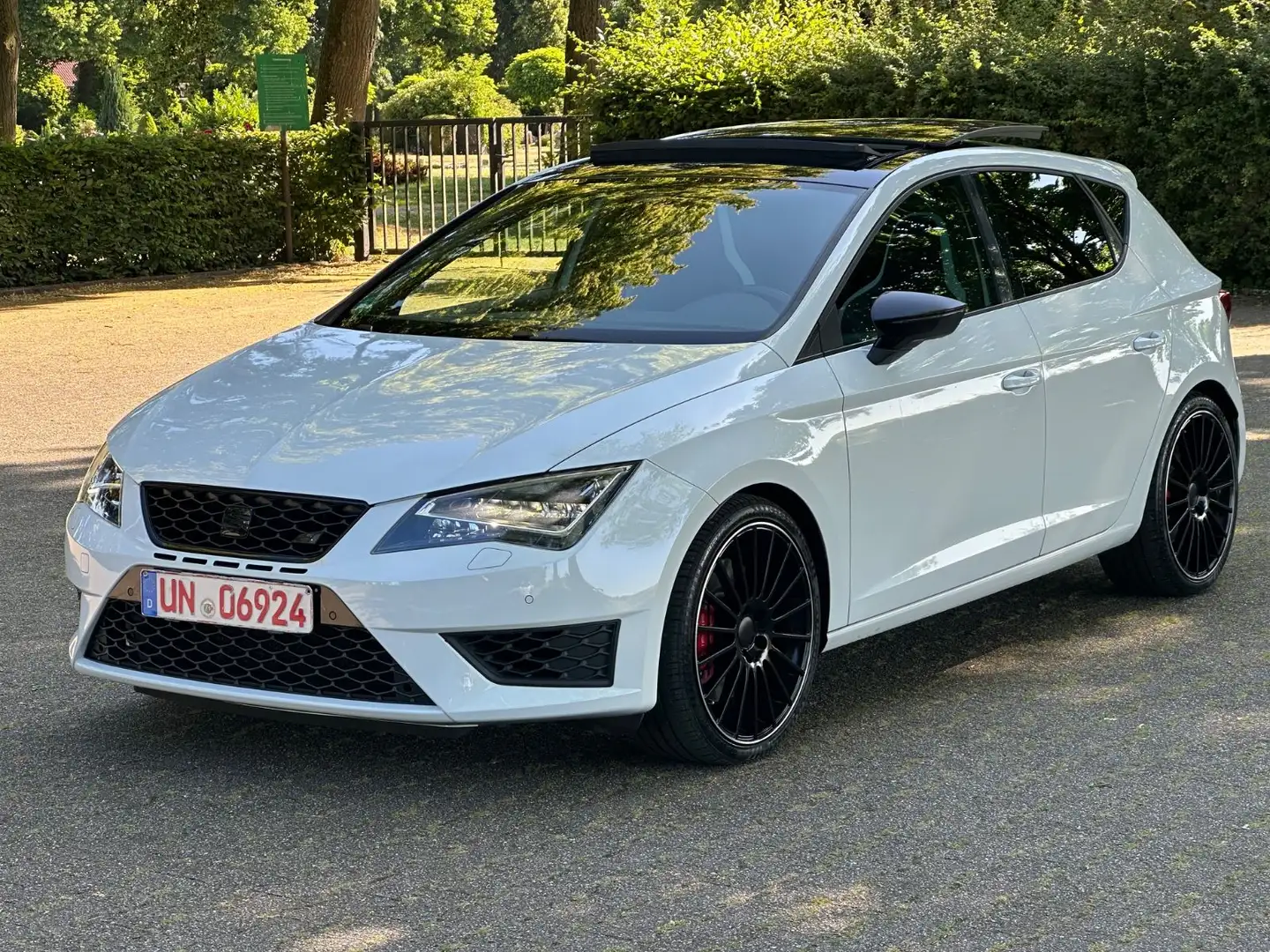 SEAT Leon Cupra 280 *PANO*DYNAMIC*S-SITZE*SOUND* Blanc - 2