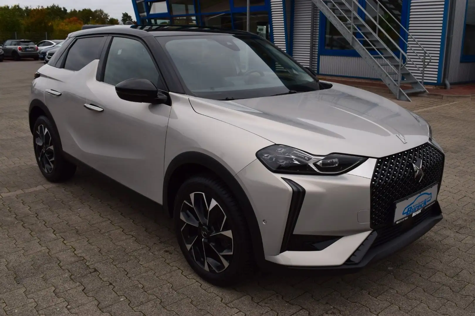 DS Automobiles DS 3 Opera NAVI/LED/APP/SHZ/360-Grad Gri - 1