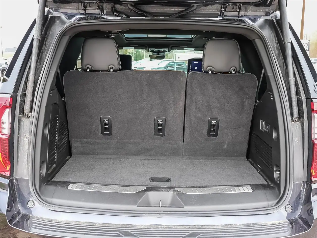 GMC Yukon снимка GMC Yukon