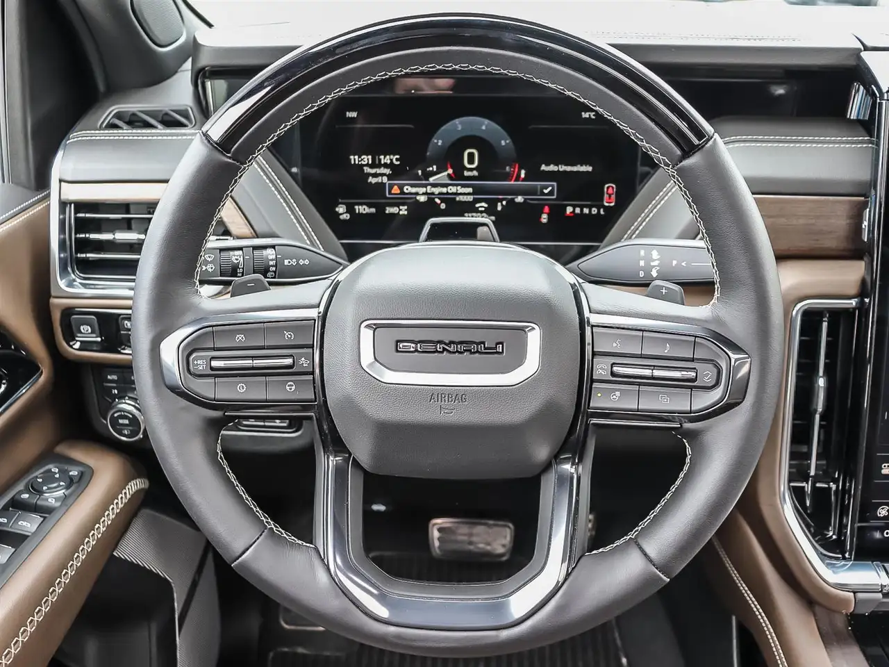 GMC Yukon снимка GMC Yukon