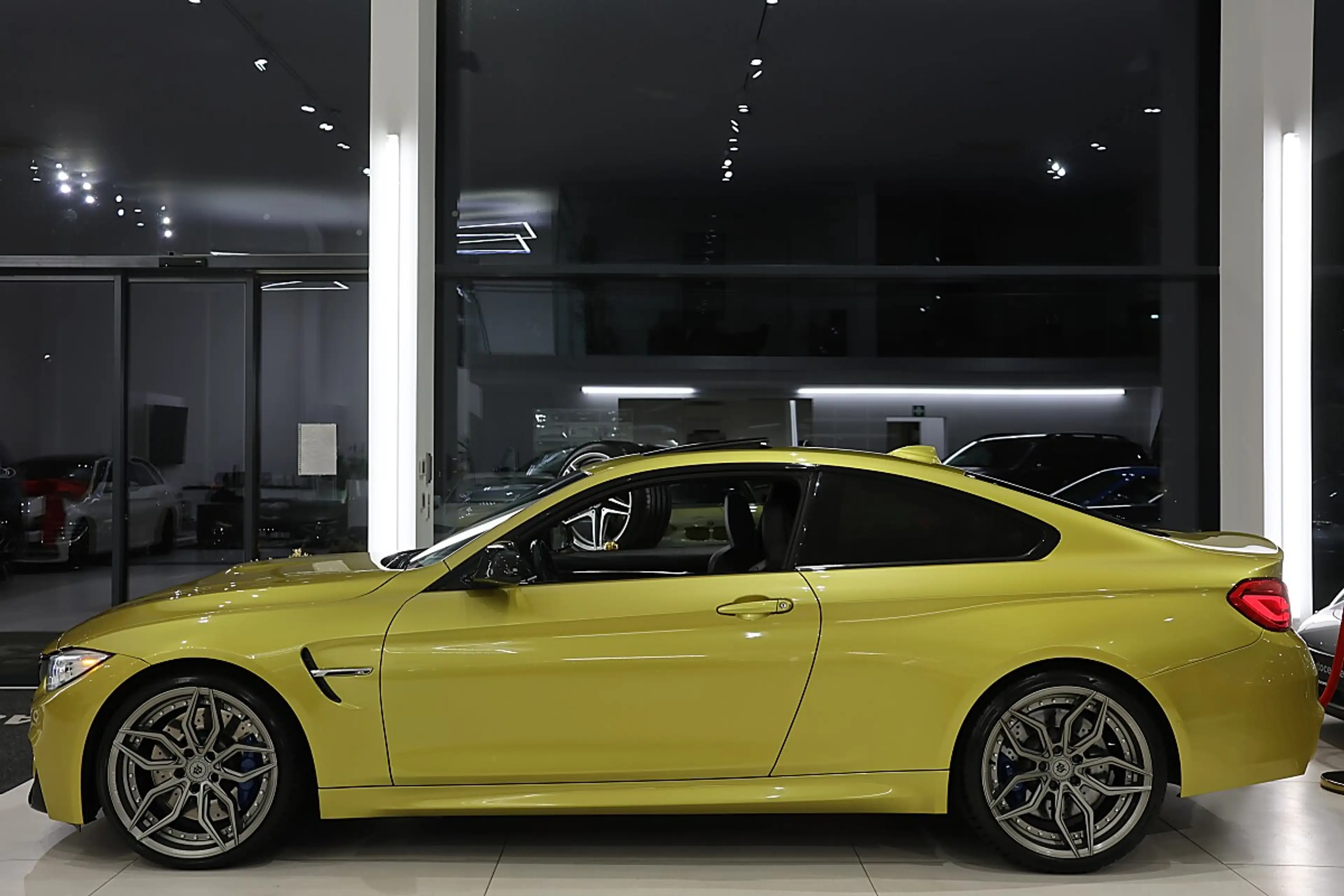 BMW M4 F82 – M Driver's Package – DKG — photo 7