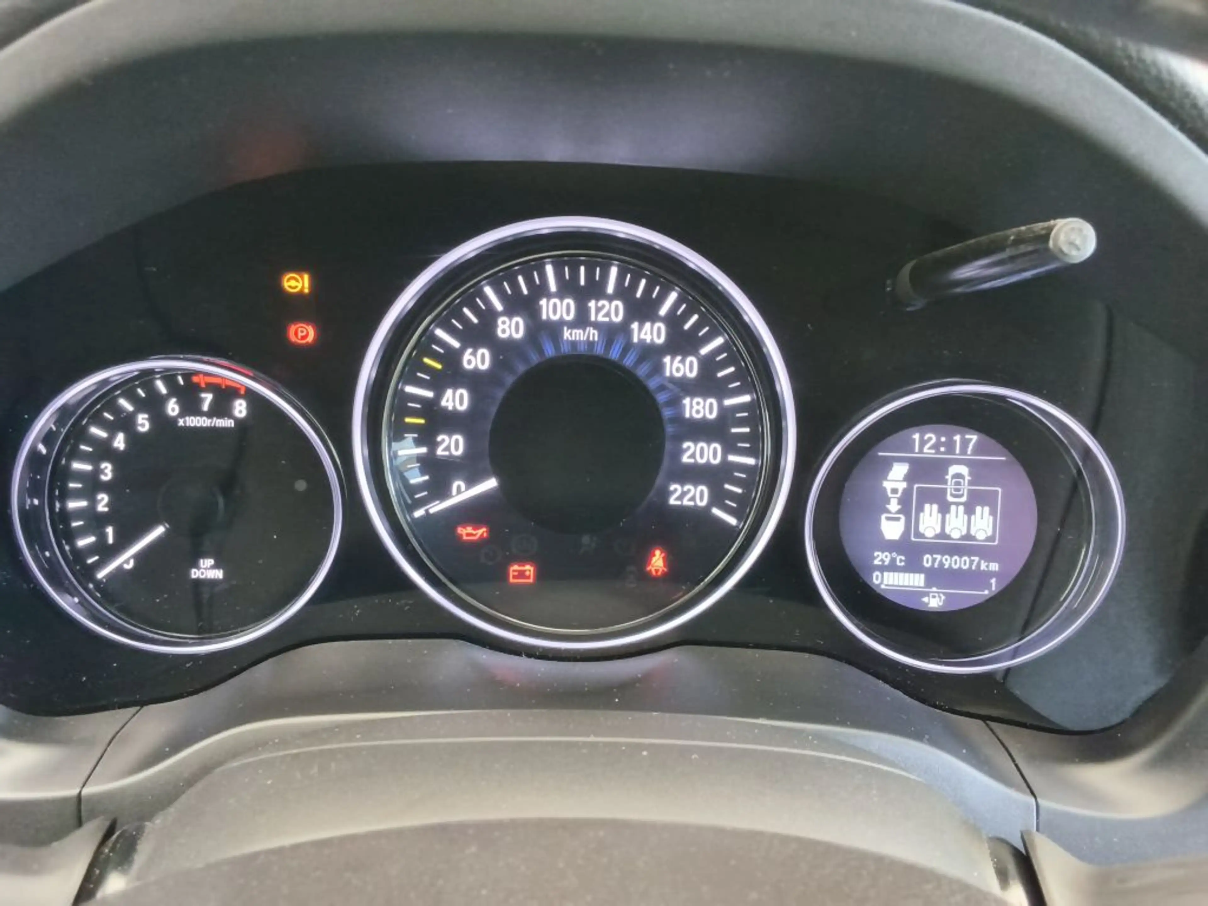 Honda HR-V 1.5 i-VTEC Elegance — photo 14