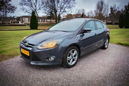 Ford Focus 1.0 EcoBoost Titanium 5 Drs 12 Maanden Garantie