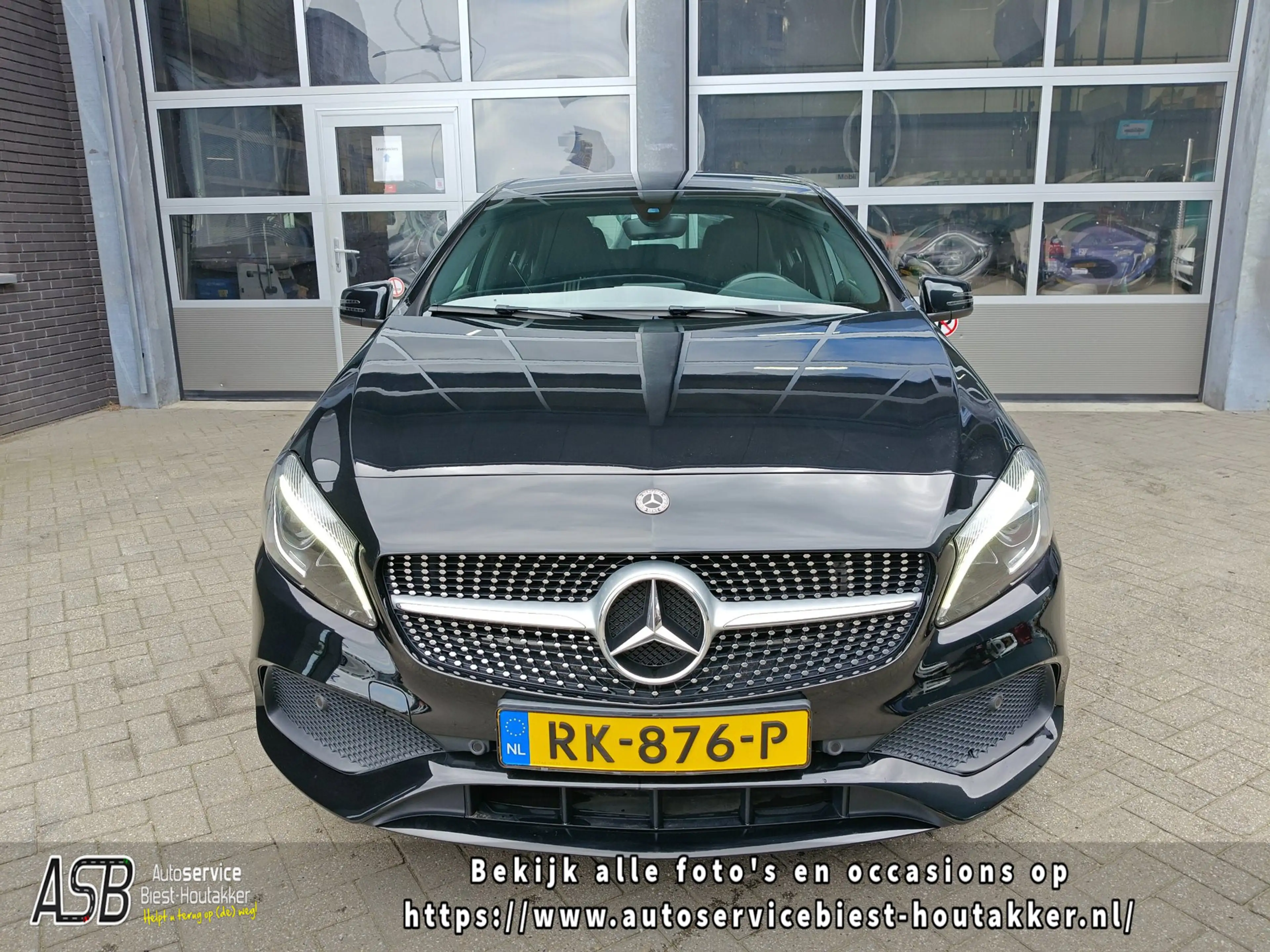 Mercedes-Benz A 180 Ambition | Automaat | AMG Line | Navi | Start/ Sto — photo 4