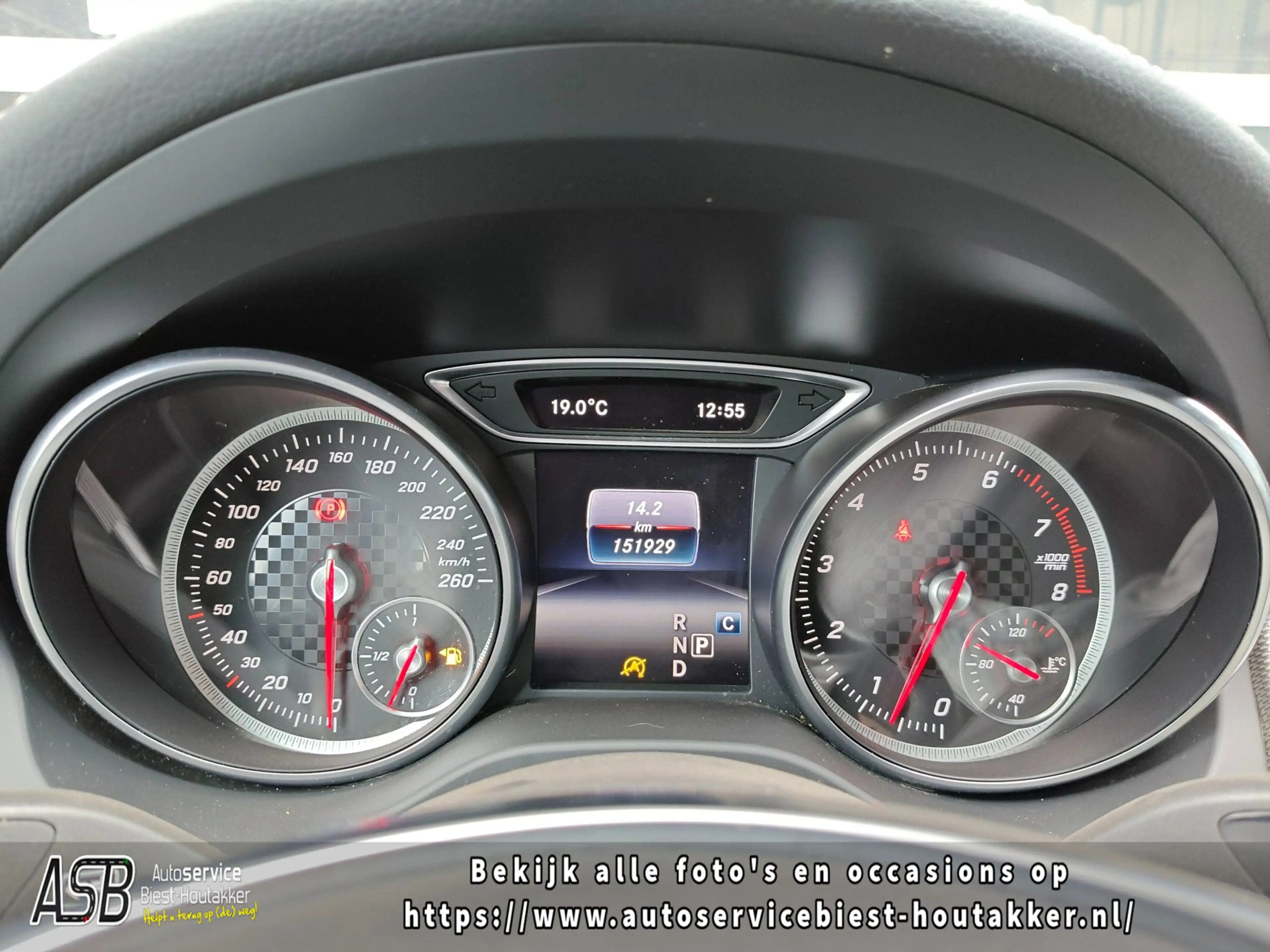Mercedes-Benz A 180 Ambition | Automaat | AMG Line | Navi | Start/ Sto — photo 2