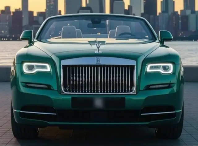 Rolls-Royce Dawn 6.6 V12
