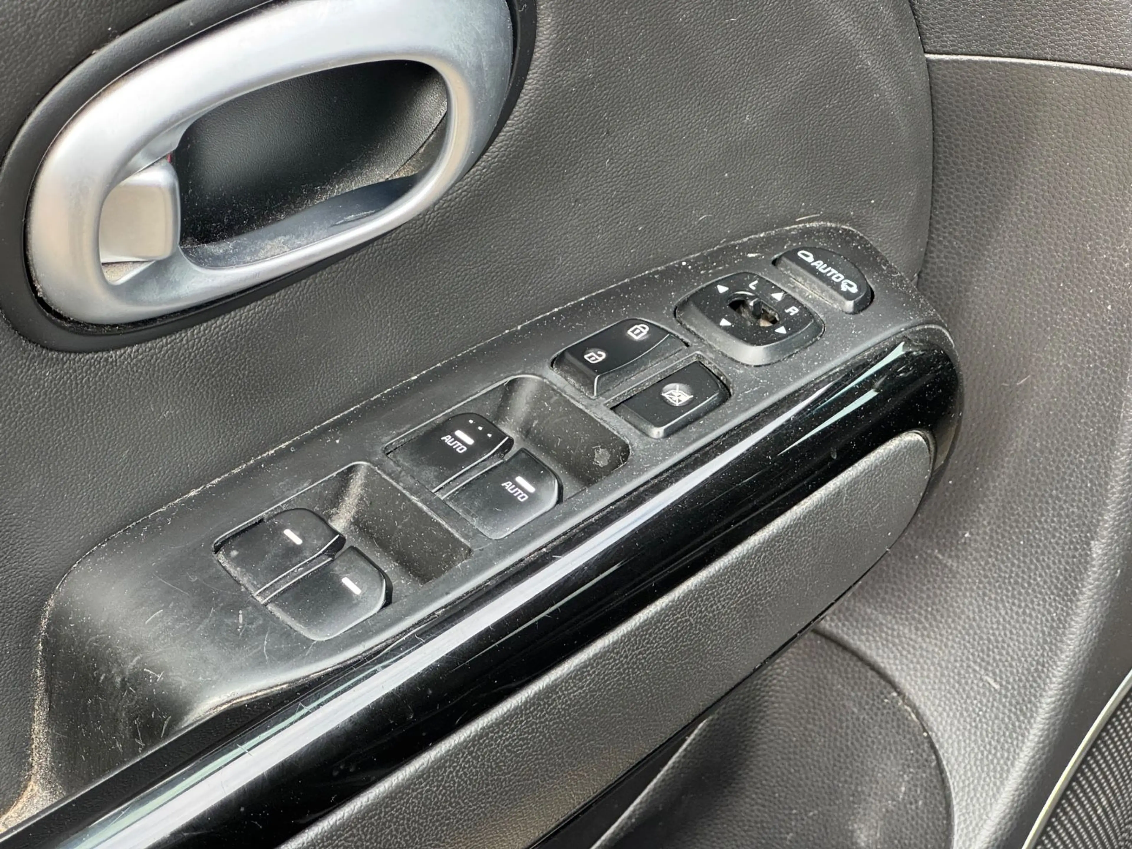 Kia Soul Spirit 1.6 CRDi *AUTOMATIK*KAMERA*NAVI* — photo 15
