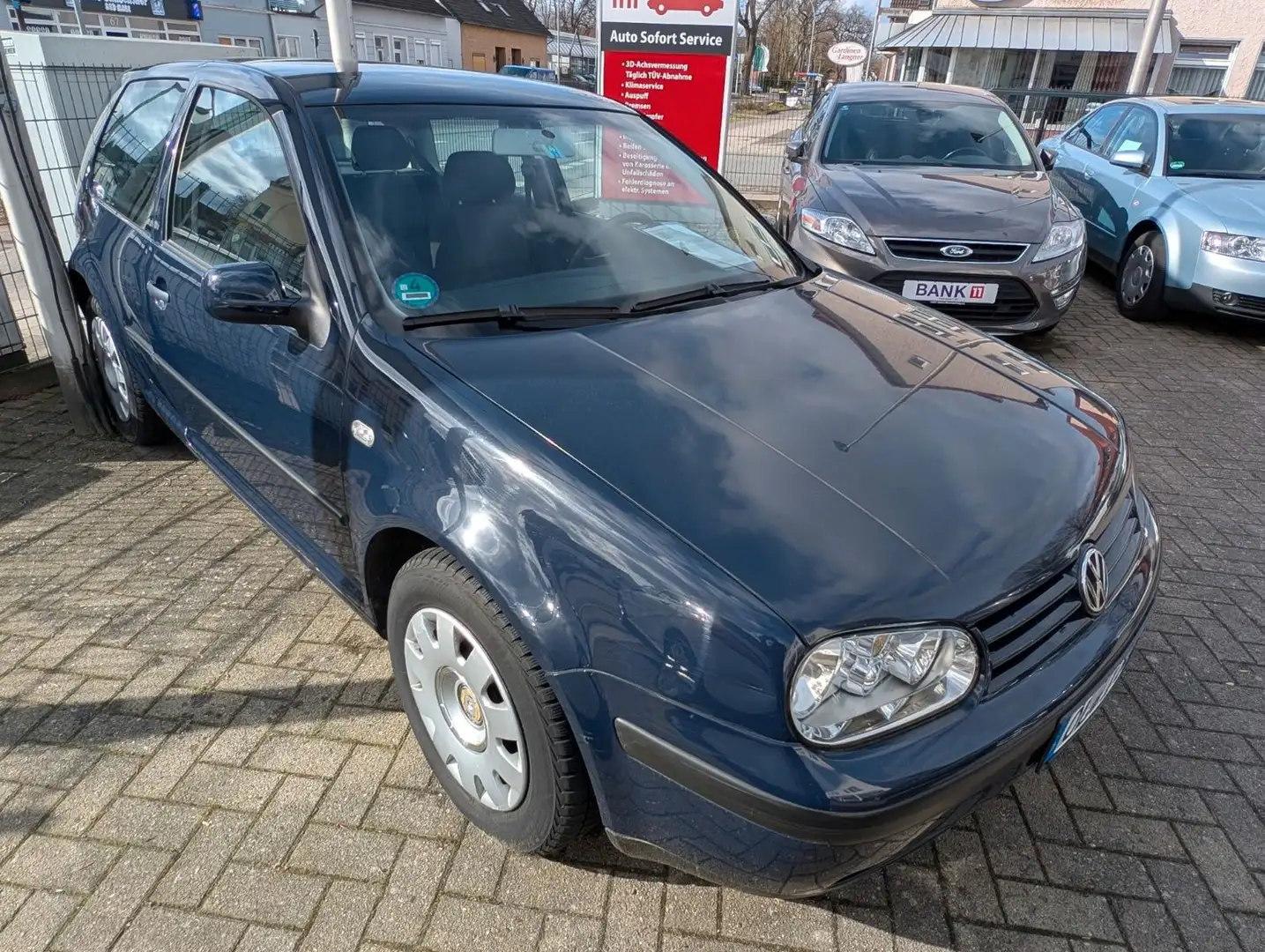 Volkswagen Golf 1.4 Ocean Blau - 2