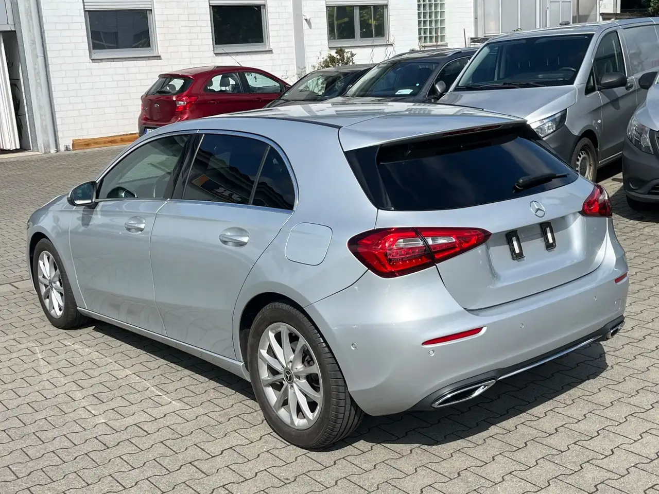 2023 Mercedes-Benz A 200 d 4Matic*MBUX, photograph 4