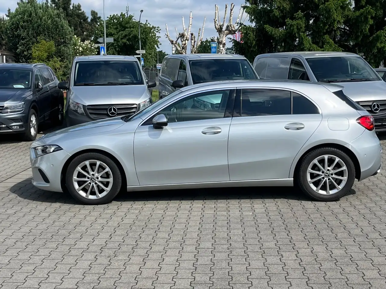 2023 Mercedes-Benz A 200 d 4Matic*MBUX, photograph 5