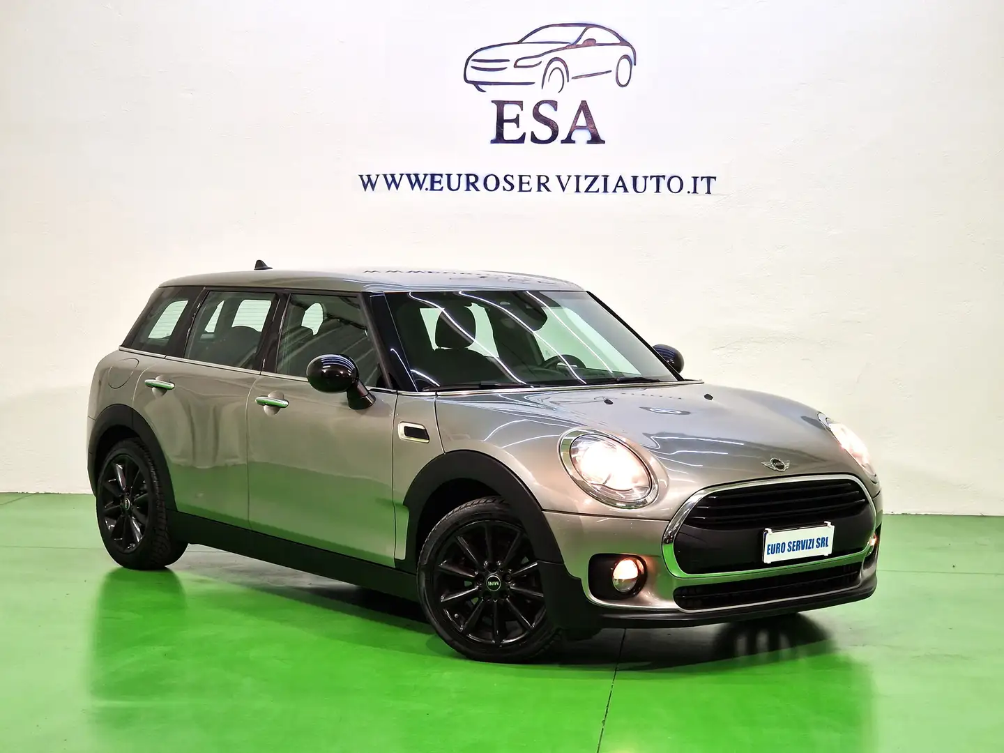 MINI One D Clubman Mini IV F54 2016 Clubman 1.5 Business auto Oro - 1