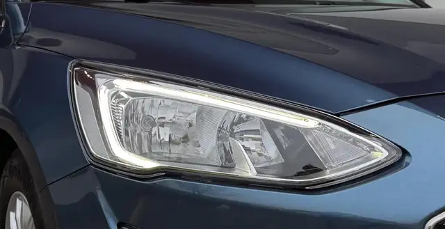 Ford Focus view 13
