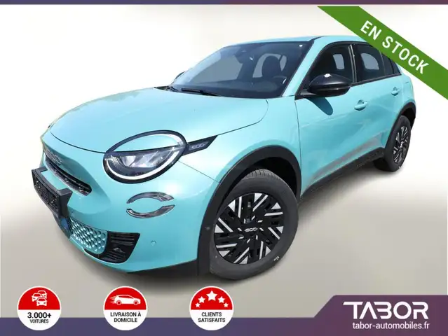 Fiat 600 Hybrid 145 LED GPS ACC Cam ADML 2xPDC